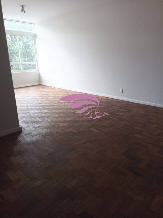Imagem Imóvel com 3 Quartos à Venda, 144 m² em Centro - Curitiba