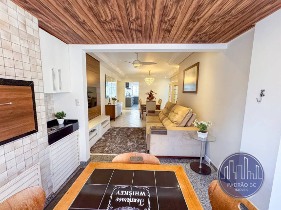 Imagem Apartamento com 3 Quartos à Venda, 160 m² em Centro - Balneário Camboriú