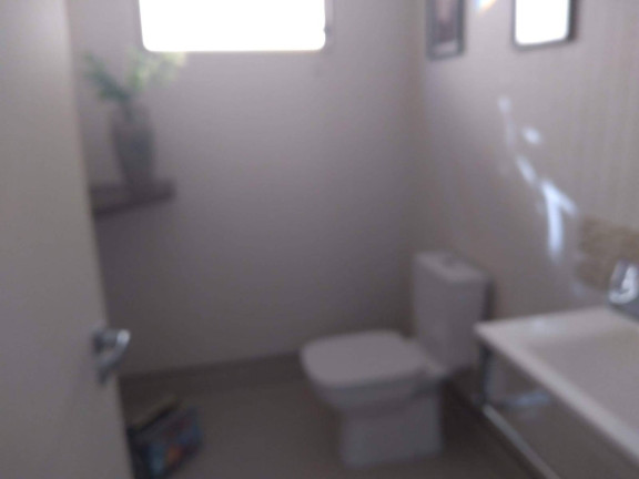 Imagem Casa com 3 Quartos à Venda, 300 m² em Residencial Estoril - Taubaté Imagem Casa com 3 Quartos à Venda, 300 m² em Residencial Estoril - Taubaté