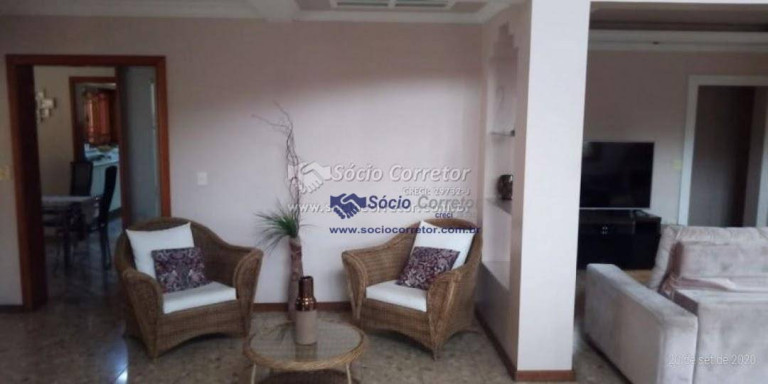 Imagem Casa com 7 Quartos à Venda, 750 m² em Portal Dos Gramados - Guarulhos Imagem Casa com 7 Quartos à Venda, 750 m² em Portal Dos Gramados - Guarulhos