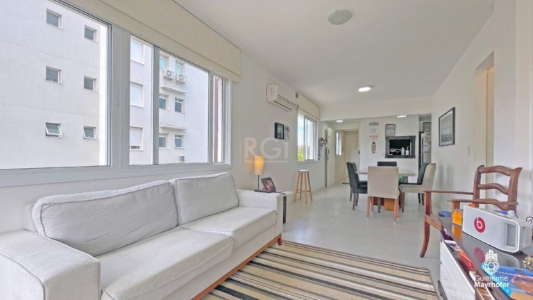 Imagem Imóvel com 2 Quartos à Venda, 76 m² em Petrópolis - Porto Alegre