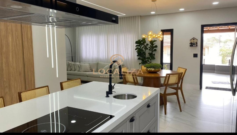 Imagem Casa com 3 Quartos à Venda, 210 m² em Jardim Oriente - São José Dos Campos Imagem Casa com 3 Quartos à Venda, 210 m² em Jardim Oriente - São José Dos Campos