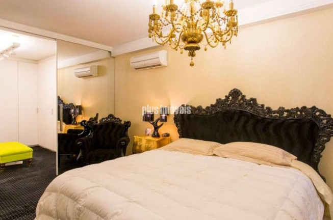 Imagem Casa com 4 Quartos à Venda ou Locação, 520 m² em Jardim Europa - São Paulo Imagem Casa com 4 Quartos à Venda ou Locação, 520 m² em Jardim Europa - São Paulo