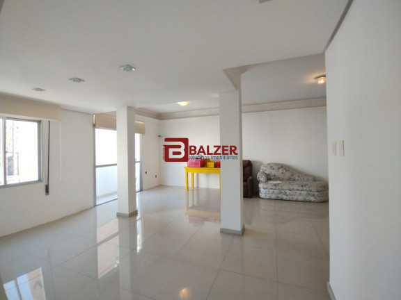 Imagem Apartamento com 2 Quartos à Venda, 130 m² em Centro - Florianópolis Imagem Apartamento com 2 Quartos à Venda, 130 m² em Centro - Florianópolis