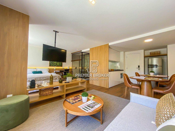 Apartamento com 2 Quartos à Venda, 87 m² em Itaipava - Petrópolis
