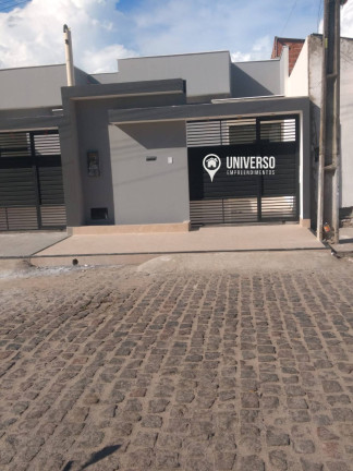 Casa à Venda,  em Conceicão - Feira De Santana