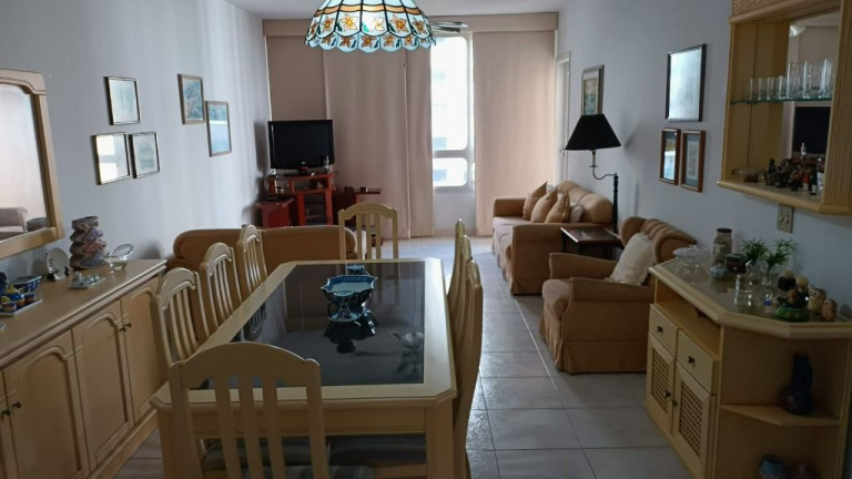 Imagem Apartamento com 3 Quartos à Venda, 130 m² em Pitangueiras - Guarujá