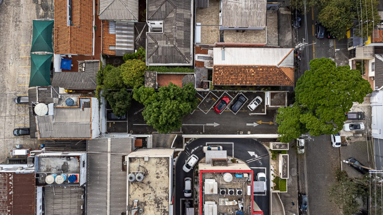 Imagem Terreno à Venda, em Indianópolis - São Paulo Imagem Terreno à Venda, em Indianópolis - São Paulo