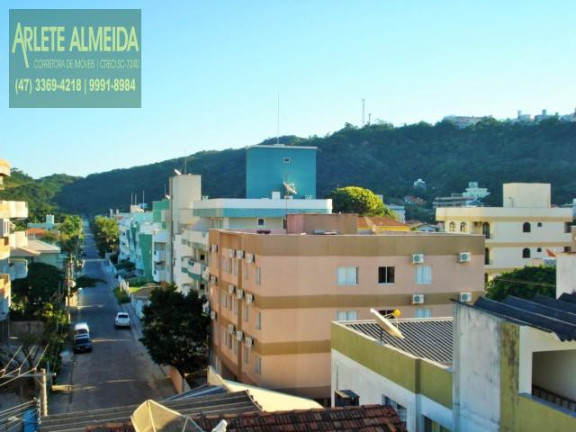 Imagem Apartamento com 2 Quartos para Alugar ou Temporada, 130 m² em Centro - Bombinhas