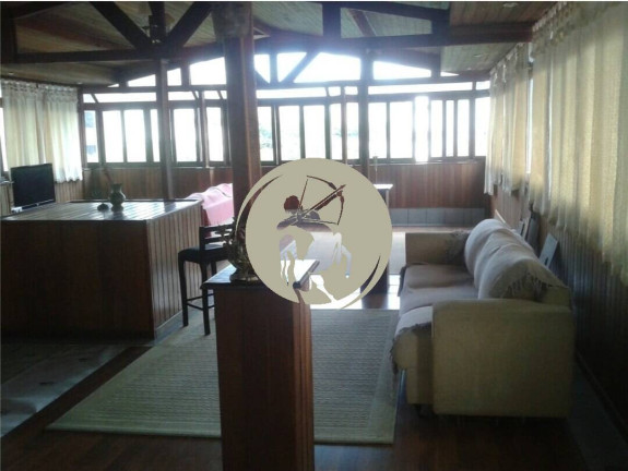 Imagem Casa com 3 Quartos à Venda, 264 m² em Embare - Santos