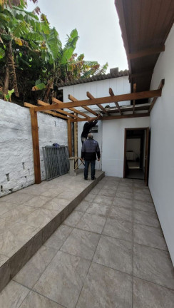 Imagem Casa com 3 Quartos à Venda,  em Trindade - Florianópolis