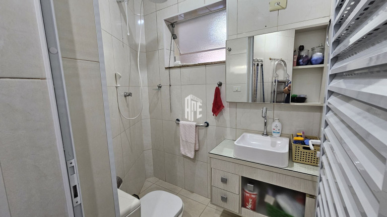Imagem Casa com 3 Quartos à Venda, 177 m² em Vila Pires - Santo André