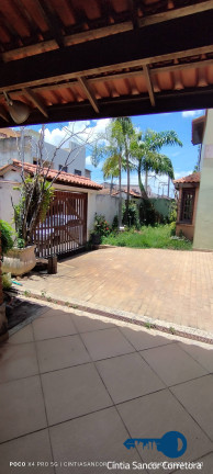 Imagem Casa com 3 Quartos à Venda, em Centro - Campos Dos Goytacazes Imagem Casa com 3 Quartos à Venda, em Centro - Campos Dos Goytacazes