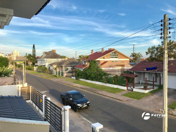 Imagem Casa com 3 Quartos à Venda, 300 m² em Girassol - Capao Da Canoa
