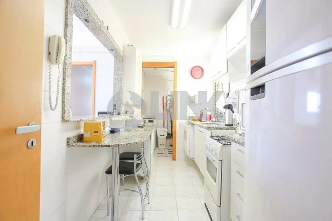 Imagem Apartamento com 3 Quartos à Venda, 88 m² em Passo Da Areia - Porto Alegre Imagem Apartamento com 3 Quartos à Venda, 88 m² em Passo Da Areia - Porto Alegre