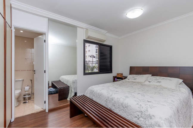 Imagem Imóvel com 3 Quartos à Venda, 101 m² em Moema - São Paulo