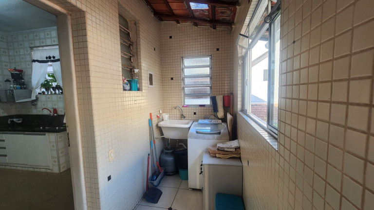 Imagem Casa com 4 Quartos à Venda, 220 m² em Gonzaga - Santos