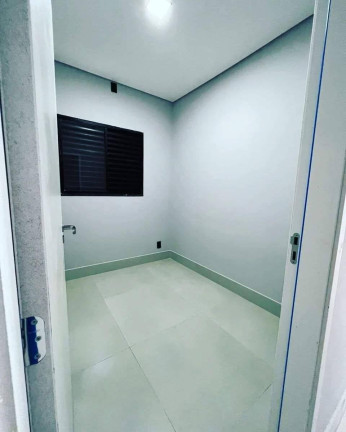 Imagem Casa com 3 Quartos à Venda,  em Jardim Marajoara - Limeira