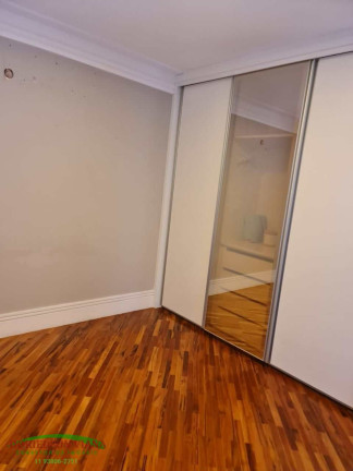 Imagem Sobrado com 3 Quartos à Venda, 237 m² em Vila Harmonia - Guarulhos Imagem Sobrado com 3 Quartos à Venda, 237 m² em Vila Harmonia - Guarulhos