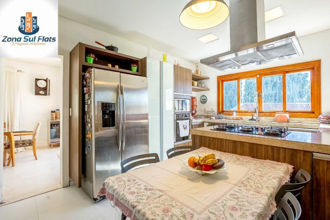 Imagem Casa com 3 Quartos à Venda, 350 m² em Indianópolis - São Paulo Imagem Casa com 3 Quartos à Venda, 350 m² em Indianópolis - São Paulo
