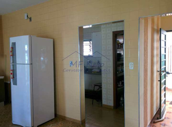 Imagem Casa com 3 Quartos à Venda, 422 m² em Centro - Pirassununga