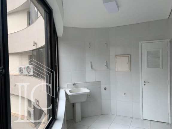Imagem Apartamento com 3 Quartos para Alugar, 120 m² em Moema - São Paulo Imagem Apartamento com 3 Quartos para Alugar, 120 m² em Moema - São Paulo