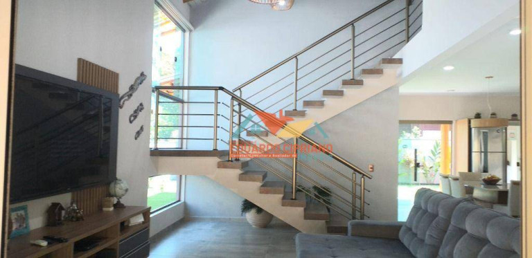 Imagem Casa com 3 Quartos à Venda, 262 m² em Martim De Sá - Caraguatatuba