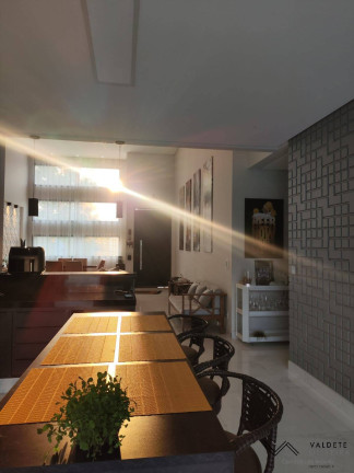 Imagem Casa de Condomínio com 3 Quartos à Venda, 460 m² em Condomínio Residencial Mont Blanc - São José Dos Campos Imagem Casa de Condomínio com 3 Quartos à Venda, 460 m² em Condomínio Residencial Mont Blanc - São José Dos Campos
