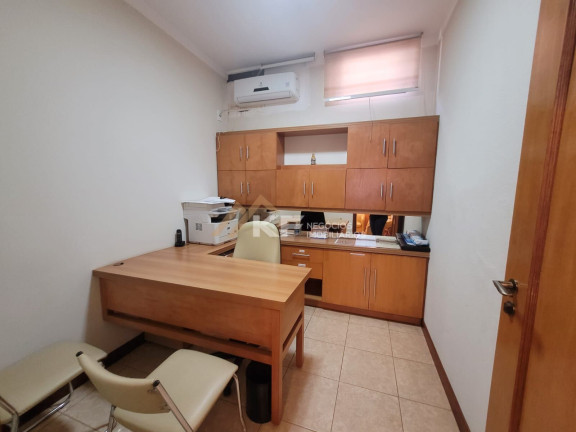 Imagem Casa com 6 Quartos à Venda, 109 m² em Centro - Ribeirão Preto Imagem Casa com 6 Quartos à Venda, 109 m² em Centro - Ribeirão Preto