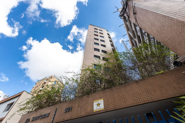 Imagem Imóvel com 3 Quartos à Venda, em Vila Madalena - São Paulo Imagem Imóvel com 3 Quartos à Venda, em Vila Madalena - São Paulo