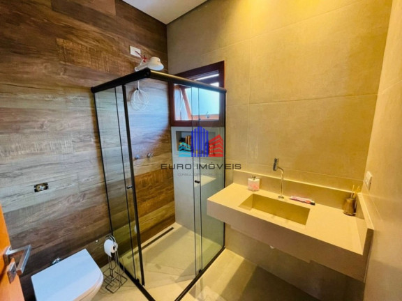 Imagem Casa com 4 Quartos à Venda, 460 m² em Vila São Paulo - Itanhaem Imagem Casa com 4 Quartos à Venda, 460 m² em Vila São Paulo - Itanhaem