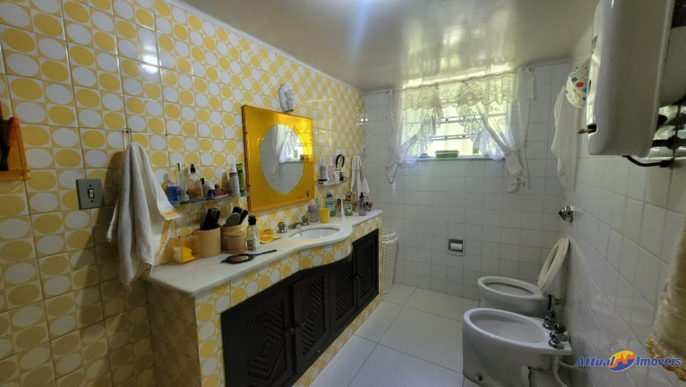 Imagem Casa com 3 Quartos à Venda, 319 m² em Tijuca - Teresópolis Imagem Casa com 3 Quartos à Venda, 319 m² em Tijuca - Teresópolis