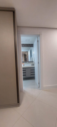 Imagem Apartamento com 3 Quartos à Venda, 105 m² em Predial - Torres