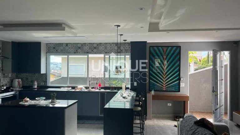 Imagem Casa com 4 Quartos à Venda, 170 m² em Cajamar Imagem Casa com 4 Quartos à Venda, 170 m² em Cajamar