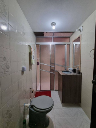 Imagem Sobrado com 4 Quartos à Venda, 240 m² em Capão Da Imbuia - Curitiba Imagem Sobrado com 4 Quartos à Venda, 240 m² em Capão Da Imbuia - Curitiba