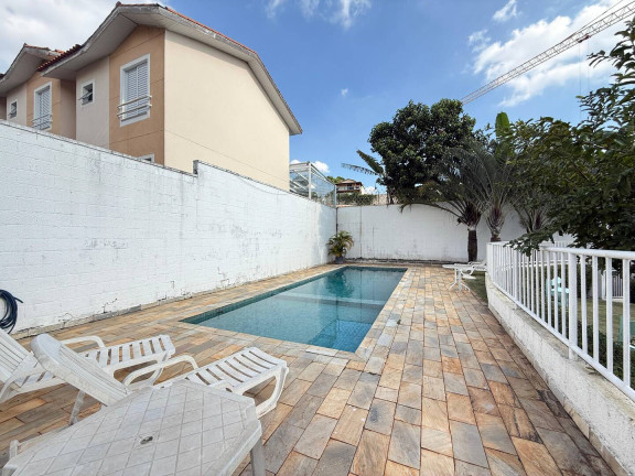 Imagem Casa com 3 Quartos à Venda, em Cotia Imagem Casa com 3 Quartos à Venda, em Cotia