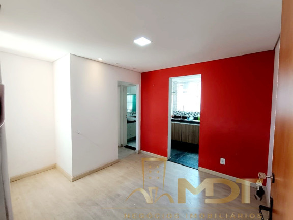 Apartamento com 2 Quartos à Venda, 60 m² em Heliópolis - Belo Horizonte
