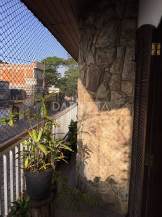 Imagem Sobrado com 5 Quartos à Venda, 154 m² em Quitaúna - Osasco Imagem Sobrado com 5 Quartos à Venda, 154 m² em Quitaúna - Osasco