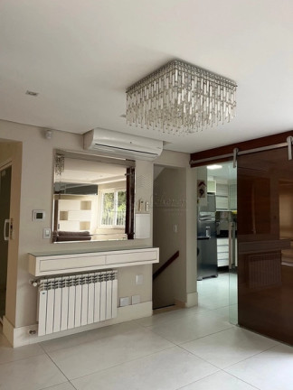 Imagem Casa com 3 Quartos à Venda, 181 m² em Vila Assunção - Porto Alegre