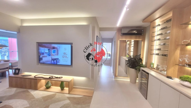 Imagem Apartamento com 3 Quartos à Venda, 129 m² em Embaré - Santos