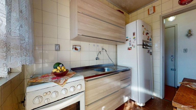 Imagem Imóvel com 2 Quartos à Venda, 78 m² em Cristal - Porto Alegre Imagem Imóvel com 2 Quartos à Venda, 78 m² em Cristal - Porto Alegre