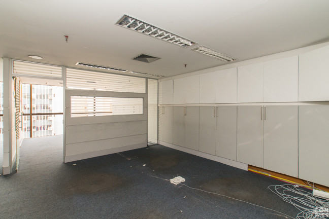 Imagem Sala Comercial à Venda, 134 m² em Centro Histórico - Porto Alegre