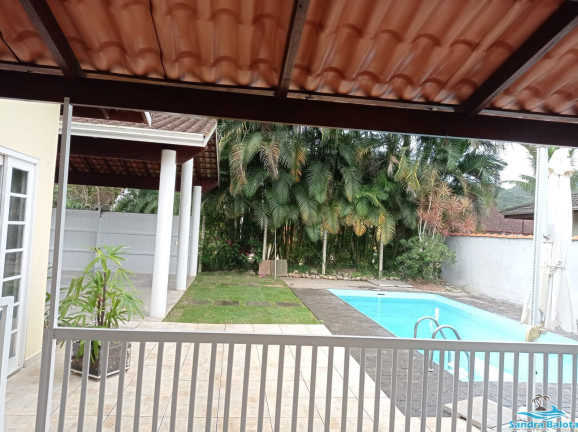 Imagem Casa de Condomínio com 4 Quartos à Venda, 250 m² em Horto Florestal - Ubatuba