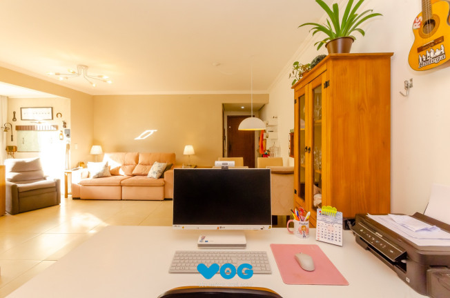 Imagem Imóvel com 3 Quartos à Venda, 127 m² em Petrópolis - Porto Alegre