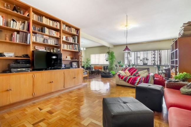 Imóvel com 3 Quartos à Venda, 200 m² em Jardim Paulista - São Paulo