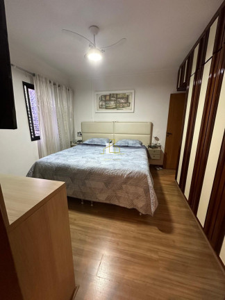 Imagem Imóvel com 3 Quartos à Venda, 180 m² em Praia Da Costa - Vila Velha Imagem Imóvel com 3 Quartos à Venda, 180 m² em Praia Da Costa - Vila Velha
