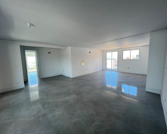 Imagem Apartamento com 3 Quartos à Venda, 199 m² em Centro - Guaratuba Imagem Apartamento com 3 Quartos à Venda, 199 m² em Centro - Guaratuba