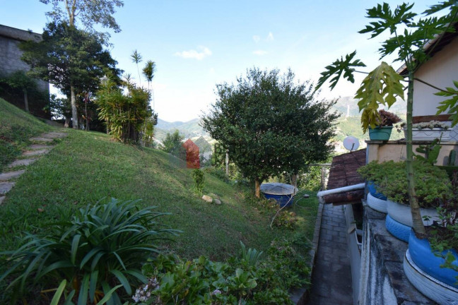 Imagem Casa com 3 Quartos à Venda, 1.674 m² em Panorama - Teresópolis