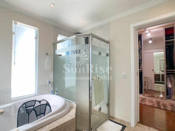 Imagem Casa com 3 Quartos à Venda, 300 m² em Residencial Morada Das Estrelas (aldeia Da Serra) - Barueri Imagem Casa com 3 Quartos à Venda, 300 m² em Residencial Morada Das Estrelas (aldeia Da Serra) - Barueri