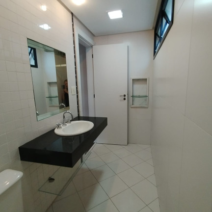 Imagem Imóvel com 3 Quartos à Venda, 130 m² em Boa Viagem - Niterói Imagem Imóvel com 3 Quartos à Venda, 130 m² em Boa Viagem - Niterói